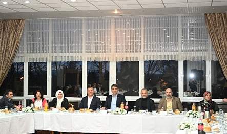 Kartepe Belediye Başkanı Av.M.Mustafa Kocaman, Ramazan-ı Şerif ayı münasebetiyle, aylık