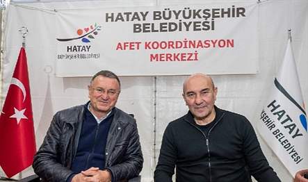 İzmir Büyükşehir Belediye Başkanı Tunç Soyer, Hatay Büyükşehir Belediye Başkanı