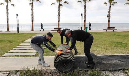 Antalya Büyükşehir Belediyesi kış aylarında olumsuz hava koşullarından etkilenen Konyaaltı