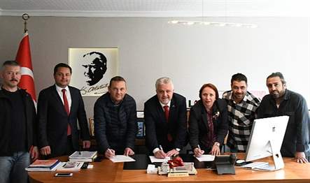 Lüleburgaz Belediyesi’nin kadrolu işçiler ve şirket personeliyle imzaladığı ek protokol