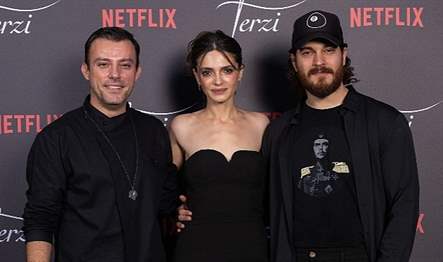 Netflix, gerçek bir hayat hikayesinden esinlenen yeni dizisi Terzi’nin lansmanını