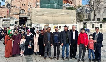 Bağcılarlı vatandaşlar, Bağcılar Belediyesi’nin Ramazan Ayı nedeniyle düzenlediği etkinlikte İstanbul’un