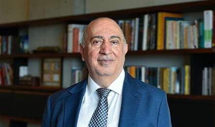 İşini sadece tüketicilere doğal balı sunmakla sınırlamayan Balparmak, Ar-Ge Merkezi’nde