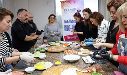 KO-MEK’te ilk kez Uzak Doğu mutfağını öğrenmek isteyen vatandaşlar için