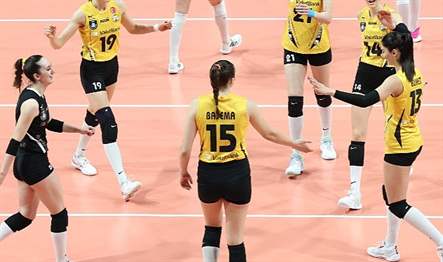 VakıfBank, Misli Sultanlar Ligi 25. hafta mücadelesinde Kuzeyboru’yu ağırladı. Sarı-siyahlılar,