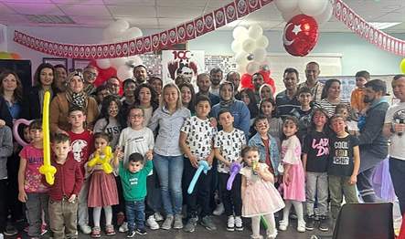 Yorglass, 23 Nisan Ulusal Egemenlik ve Çocuk Bayramı kapsamında geleneksel