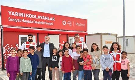 Afet bölgesindeki çocukların eğitimine katkı sağlamak üzere Türkiye Vodafone Vakfı