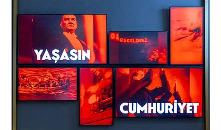 İstanbul’da Türkiye İş Bankası Müzesi’nde devam eden “Yaşasın Cumhuriyet! Atatürk