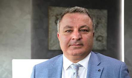 AdBlue çözeltisi, dizel araçların zararlı egzoz emisyonlarını büyük ölçüde azaltıyor.