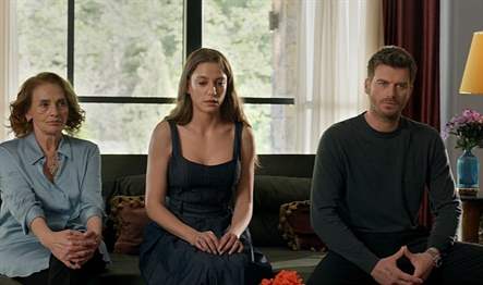Show TV’de ekrana gelen, Ay Yapım imzalı ‘Aile’nin merakla beklenen