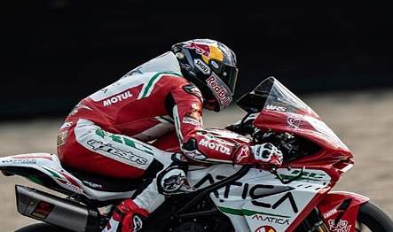 Red Bull sporcusu Bahattin Sofuoğlu, 2023 Dünya Supersport Şampiyonası’nın (WSSP)