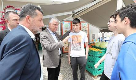 Narlıdere Belediye Başkanı Ali Engin, 14 Mayıs seçimleri öncesinde mahalle