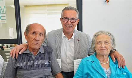 Gaziemir Belediyesi’nin Alzheimer Demans Danışma ve Dayanışma Merkezi’nde verdiği hizmetlerle