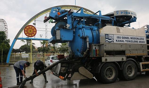 Kocaeli’de etkisini sürdüren yağışlar nedeniyle oluşabilecek aksaklıklara karşı İSU ve