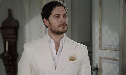 Netflix, güçlü oyunculukları Çağatay Ulusoy ve etkileyici hikayesi ile heyecanı
