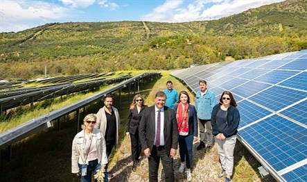 Temiz enerji üreterek karbon salınımını azaltmak için 2020 yılında Güneş