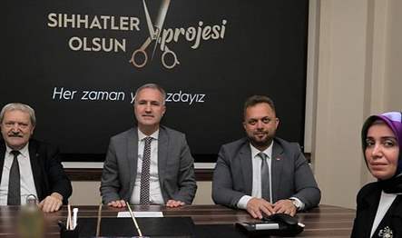 İnegöl Belediyesi, Berberler ve Kuaförler Odası iş birliğinde ihtiyaç sahibi