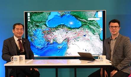 Nilüfer Belediyesi’nin dijital içerik yayına konuk olan Japon Deprem Uzmanı