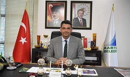 Kartepe Belediyesi EYT’nin yasalaşmasıyla birlikte emeklilik şartlarını sağlayan tüm personellerinin