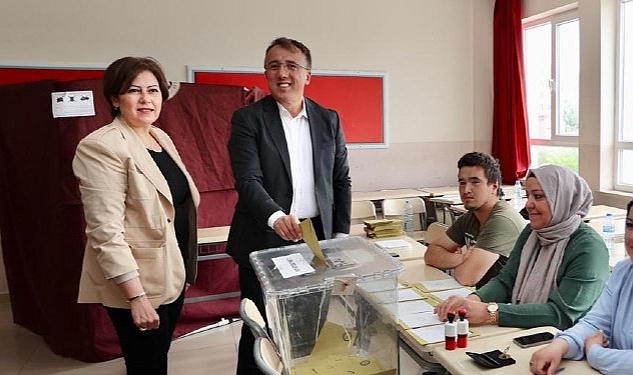Nevşehir Belediye Başkanı Dr. Mehmet Savran, milli iradenin sandığa yansıması