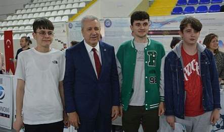 Ege Üniversitesi(EÜ) Rektörlüğü tarafından düzenlenen, “25. Tanıtım Günleri”, EÜ Büyük