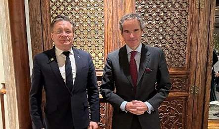 Rusya Devlet Nükleer Enerji Kuruluşu Rosatom Başkanı Aleksey Likhachev ve