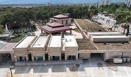 Antalya Büyükşehir Belediyesi tarafından kent merkezinin en büyük mezarlıklarından Uncalı