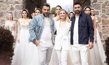 Koreograf Serkan Duman ve Gökhan Duman izmirde bir ilke imza