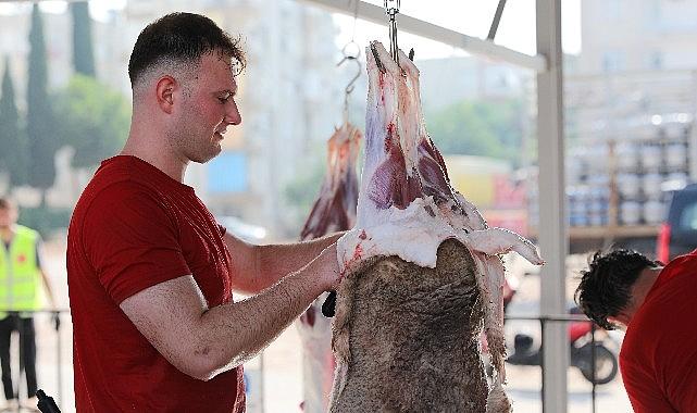 Antalya Büyükşehir Belediyesi, bu yıl da Kurban Bayramı nedeniyle ücretsiz