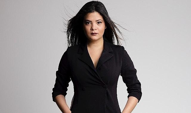 Ayşe Atam, "Nafile" adını taşıyan son müzik eserini dinleyicileriyle buluşturdu.