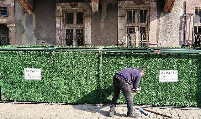 Ayvalık Belediyesi Temizlik İşleri Müdürlüğü ekipleri kentin farklı noktalarında daha
