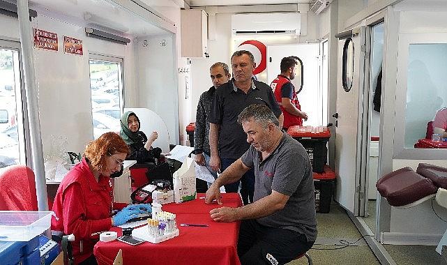 Beylikdüzü’nde 14 Haziran Dünya Gönüllü Kan Bağışçıları Günü nedeniyle kan