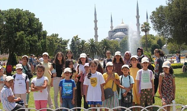 Yaz tatilini bol eğlence ve bilgi dolu geçirmek isteyen öğrenciler