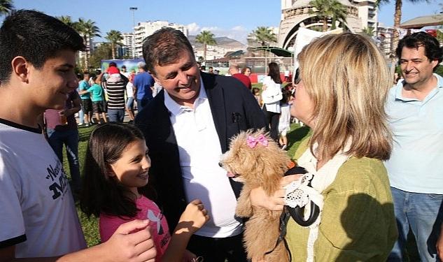 Karşıyaka Belediyesi’nin can dostların toplumsal hayattaki yerine ve yaşam hakkının