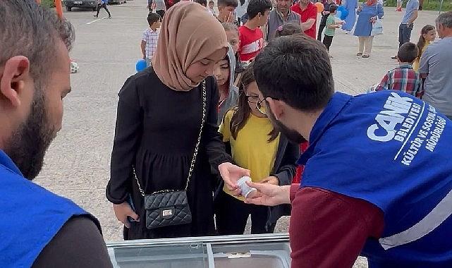 Canik Belediyesi, ilçedeki okullarda öğrencilere eğitici ve eğlenceli aktiviteler düzenleyerek
