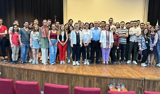 Ege Üniversitesi Tıp Fakültesi tarafından “III. Ulusal İntörn Hekimlik Kongresi”