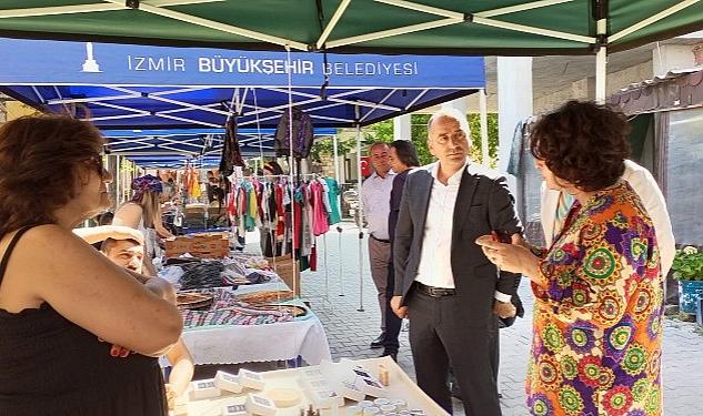 Urla'nın geleneksel renkli etkinliklerinden Gülbahçe Arnavut Böreği Şenliği başladı.