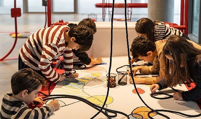  Sanata ve çocukların sanat bilinci kazanmasına yönelik desteğini sürdüren HSBC
