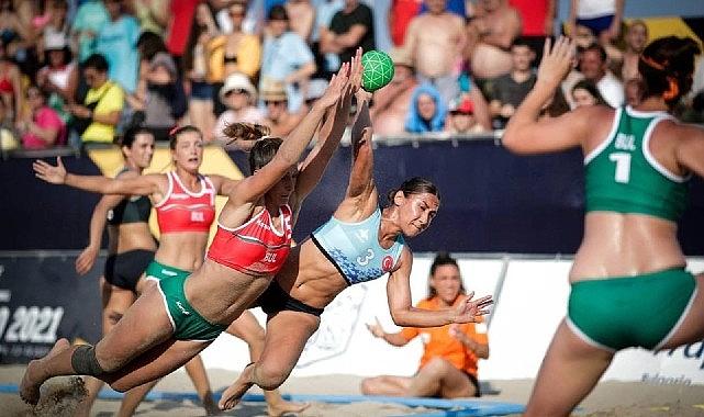 İzmir Büyükşehir Belediyesi'nin plaj sporlarının merkezi olarak hizmete sunduğu İnciraltı