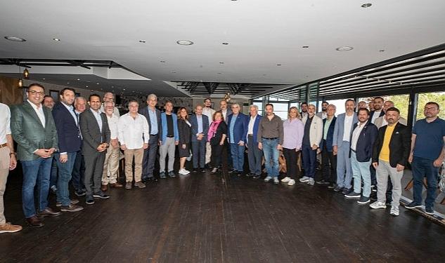 İzmir Büyükşehir Belediye Başkanı Tunç Soyer, İzmir Tarihi Kemeraltı Gayrimenkul