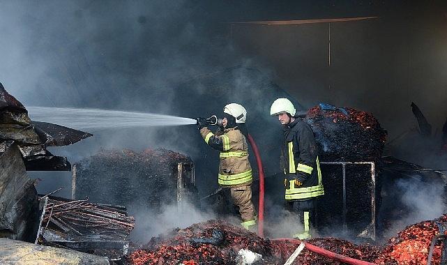 İzmir Büyükşehir Belediyesi, devreye aldığı Acil Durum Bilgilendirme Sistemi ile