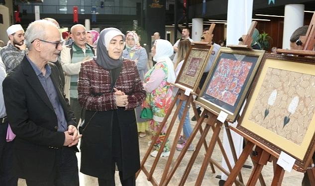 Hat, Tezhip, Ebru, Kat’ı ve Minyatür branşlarında eğitim alan öğrencilerin