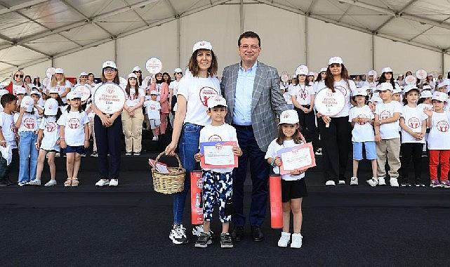 İBB’nin örnek sosyal belediyecilik projesi Yuvamız İstanbul kreşlerinden 1.205 çocuk