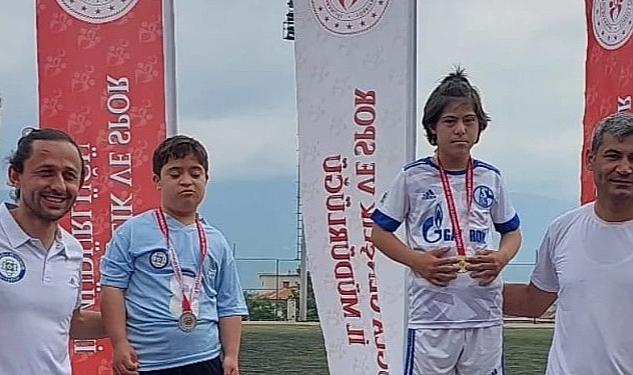 Muğla’da düzenlenen özel sporcular atletizm şampiyonası küçükler dalında Muğla Büyükşehir