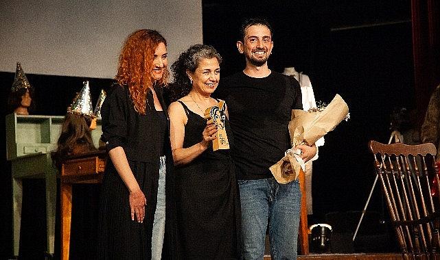 Nilüfer Kent Tiyatrosu 19. Kıbrıs Tiyatro Festivali kapsamında Lefkoşa’da “Bir