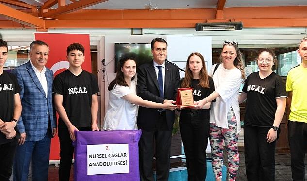 Atıkların doğru yöntemle toplanmasıyla ilgili çeşitli projeler hayata geçiren Osmangazi
