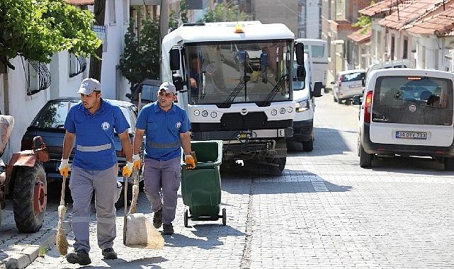 Edremit Belediyesi tarafından tüm mahallelerde yapılan detaylı temizlik çalışması Hekimzade