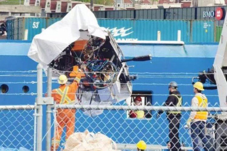 Titanik enkazını görüntülemek üzere Atlantik Okyanusu'na dalan Titan denizaltısından yüzeye