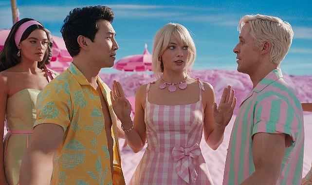 Yılın en heyecanla beklenen filmi Barbie, açılış hafta sonunda gişe