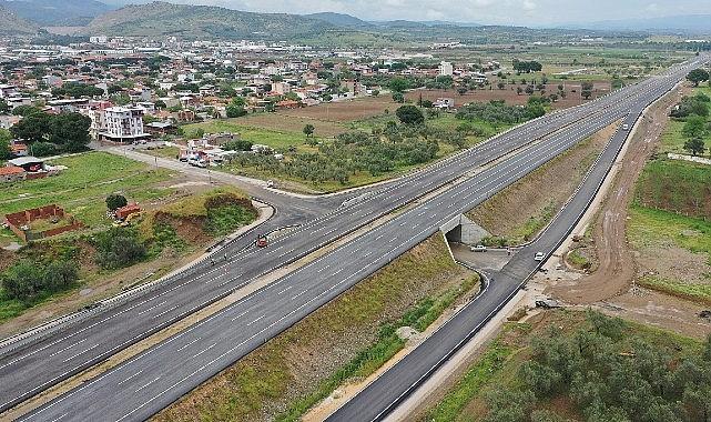 Bergama Belediye Başkanı Hakan Koştu, seçimlerden önce bitirilen ve bitirilmek